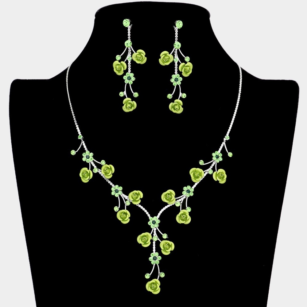 Green Rose Vine Necklace Set
